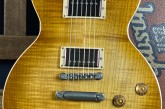 Gibson 2017 Les Paul Traditional Honey Burst-1a.jpg